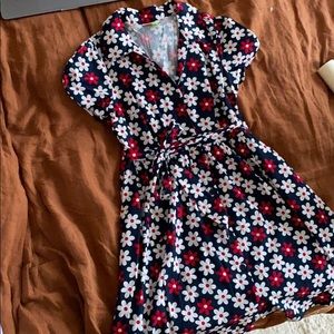 Gorgeous button up floral dress